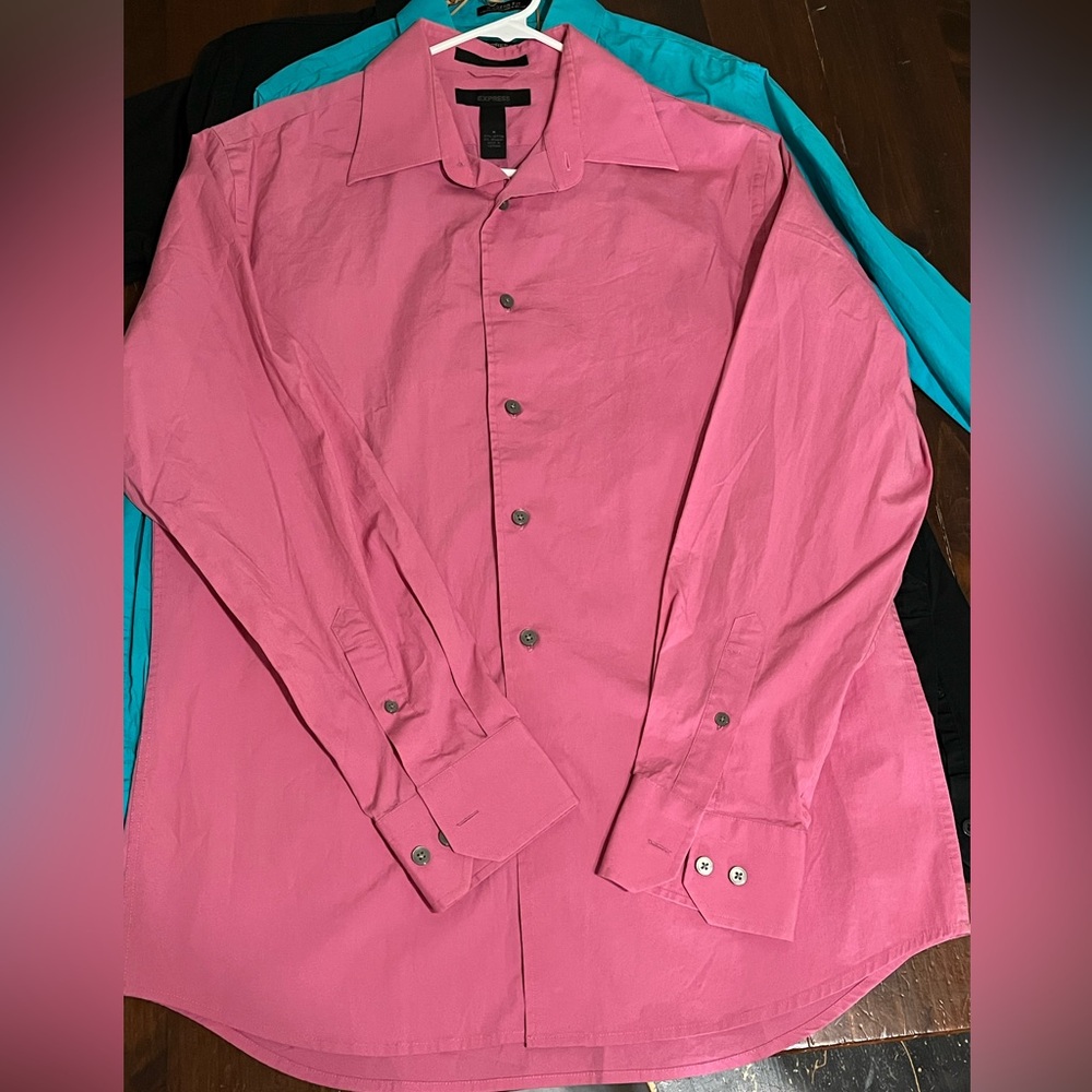 Men’s Express Stretch Pink Button-Up Shirt